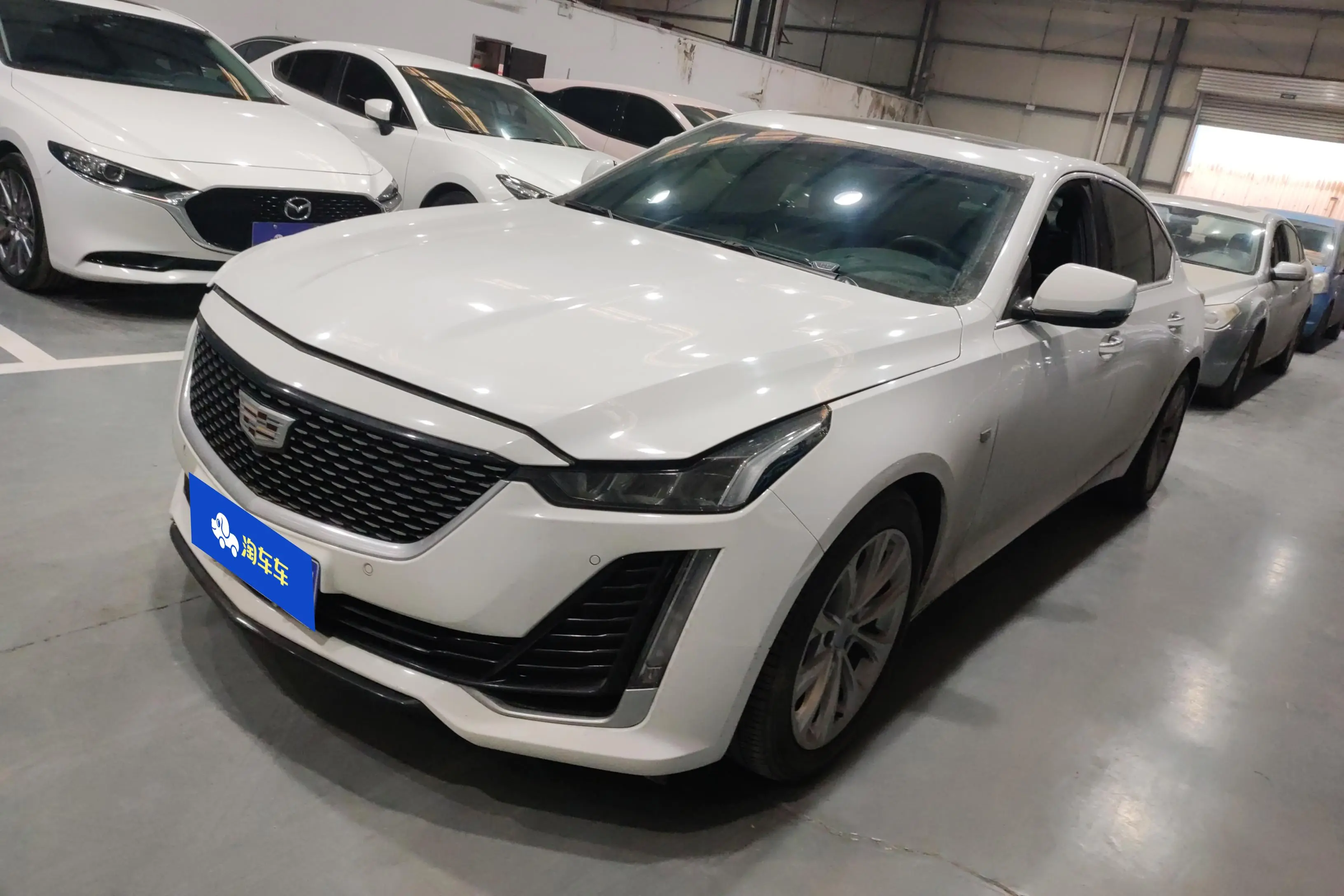 Cadillac CT5  из Китая