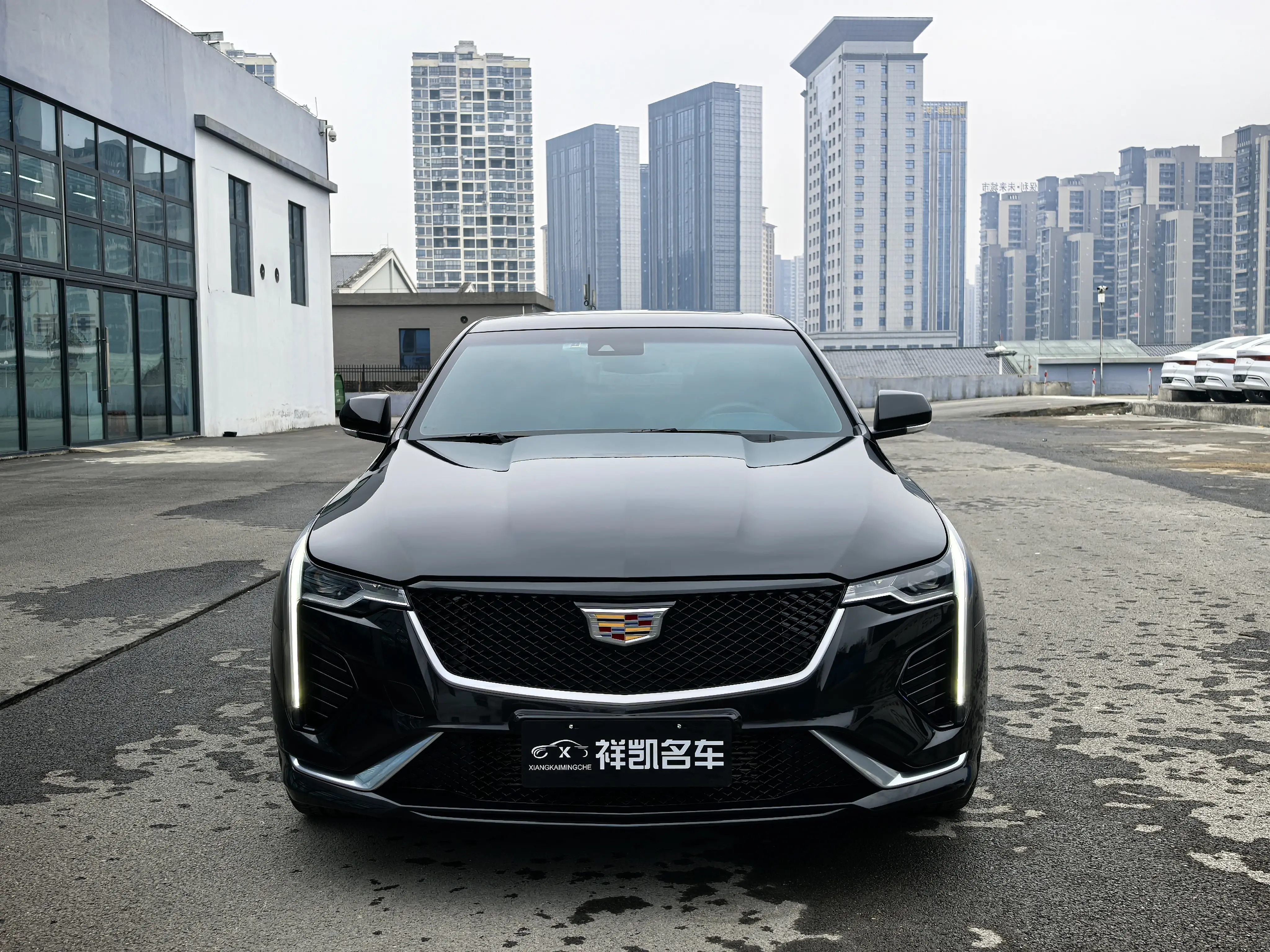 Cadillac CT4  из Китая