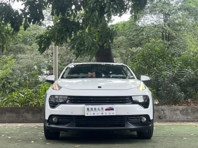 Lynk & Co 02