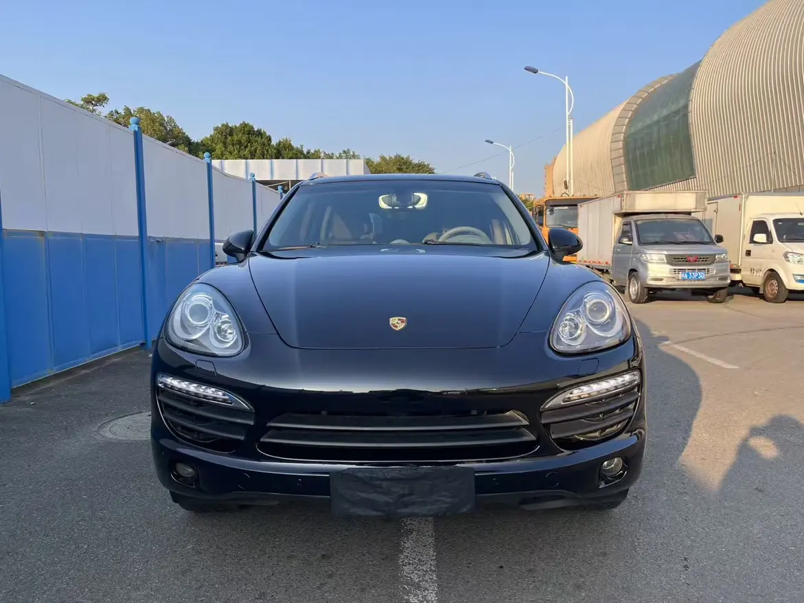 Porsche Cayenne  из Китая