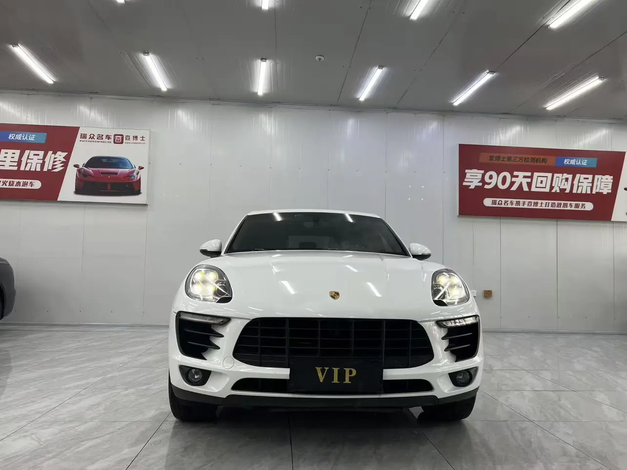 Porsche Macan  из Китая