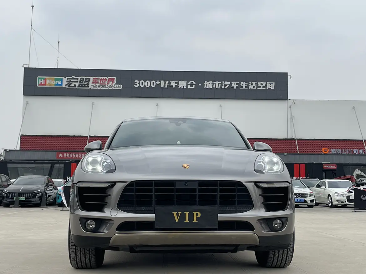 Porsche Macan  из Китая
