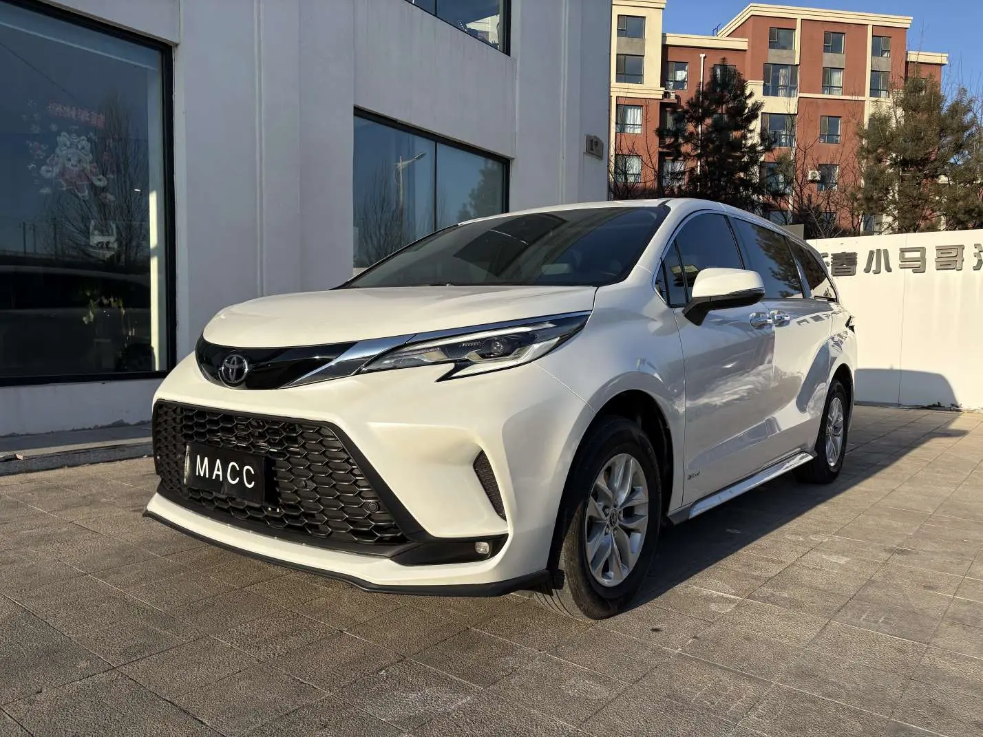 Toyota Granvia  из Китая