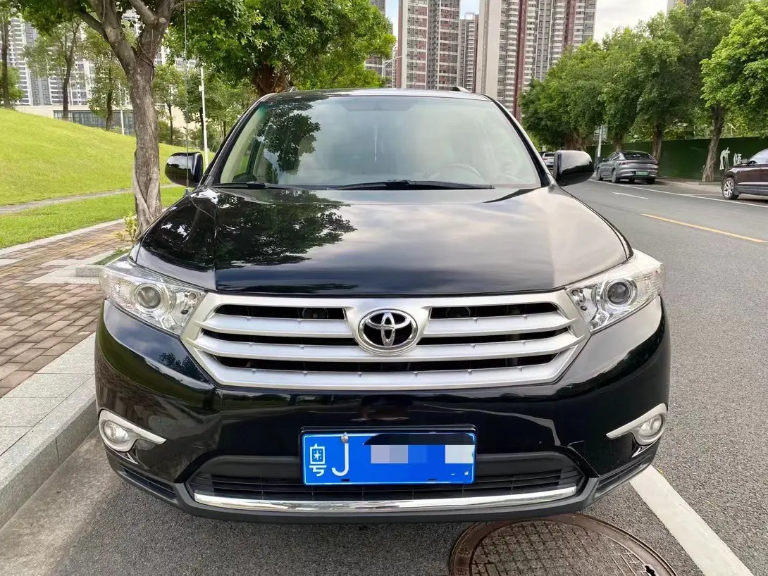 Toyota Highlander  из Китая