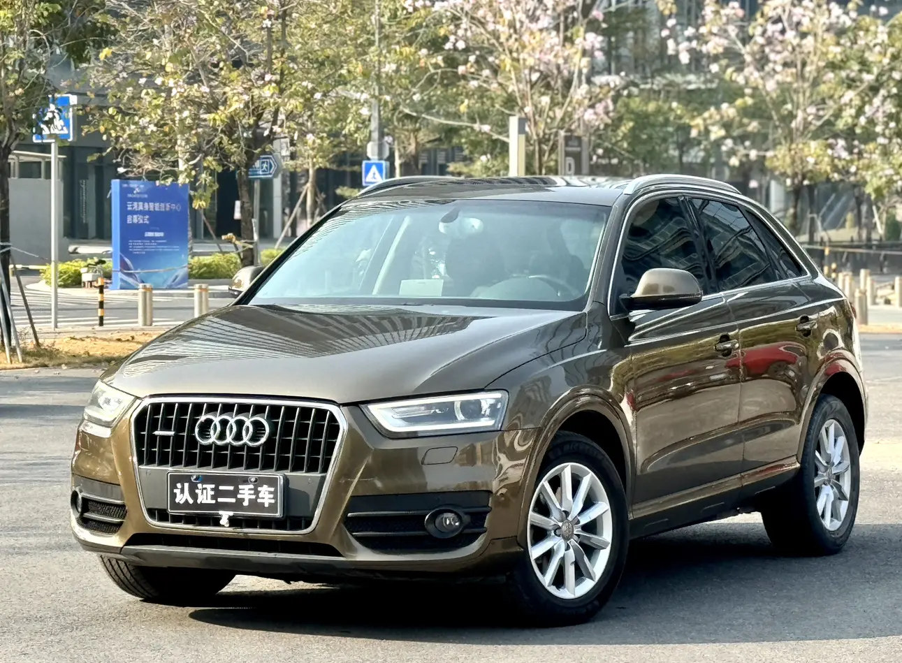 Audi Q3  из Китая