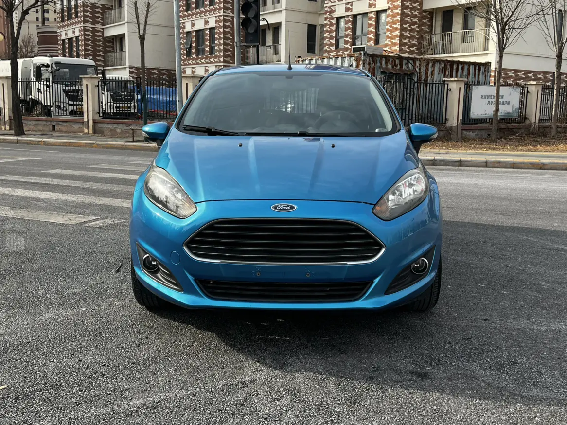 Ford Carnival  из Китая