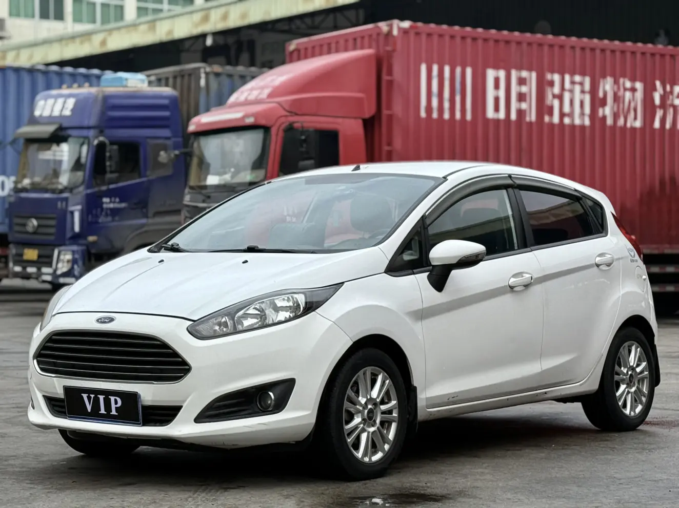 Ford Carnival  из Китая