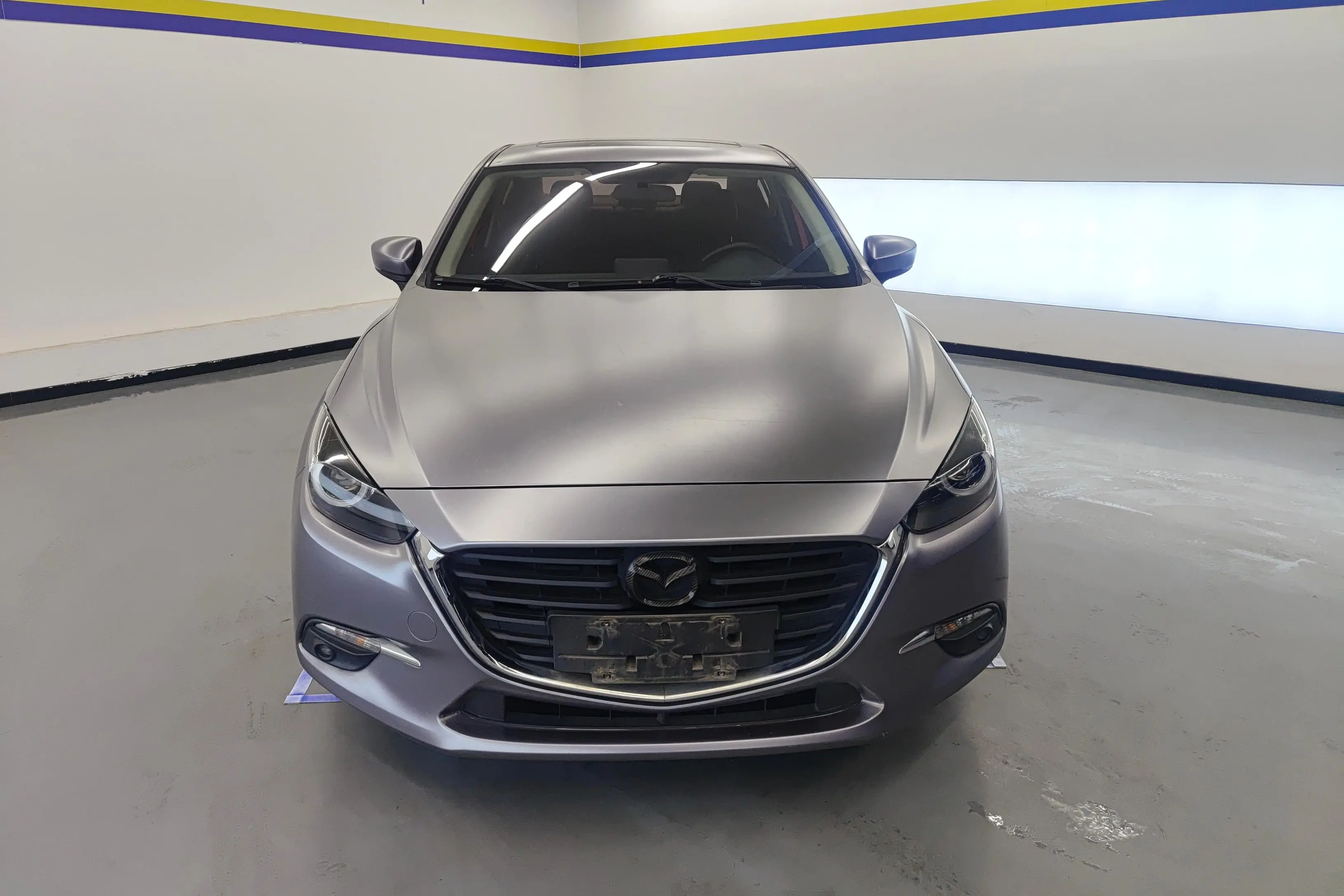 Mazda Axela (Mazda3)  из Китая