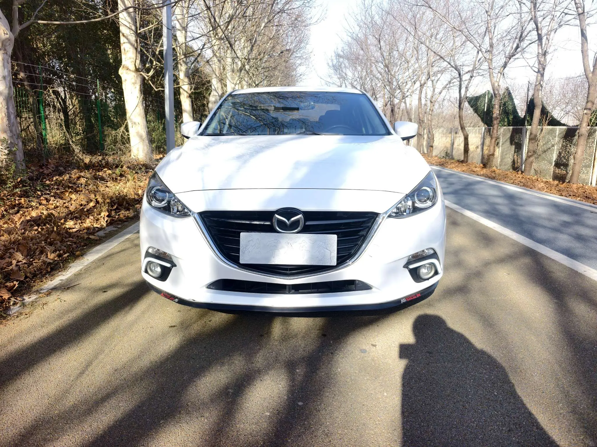 Mazda Axela (Mazda3)  из Китая