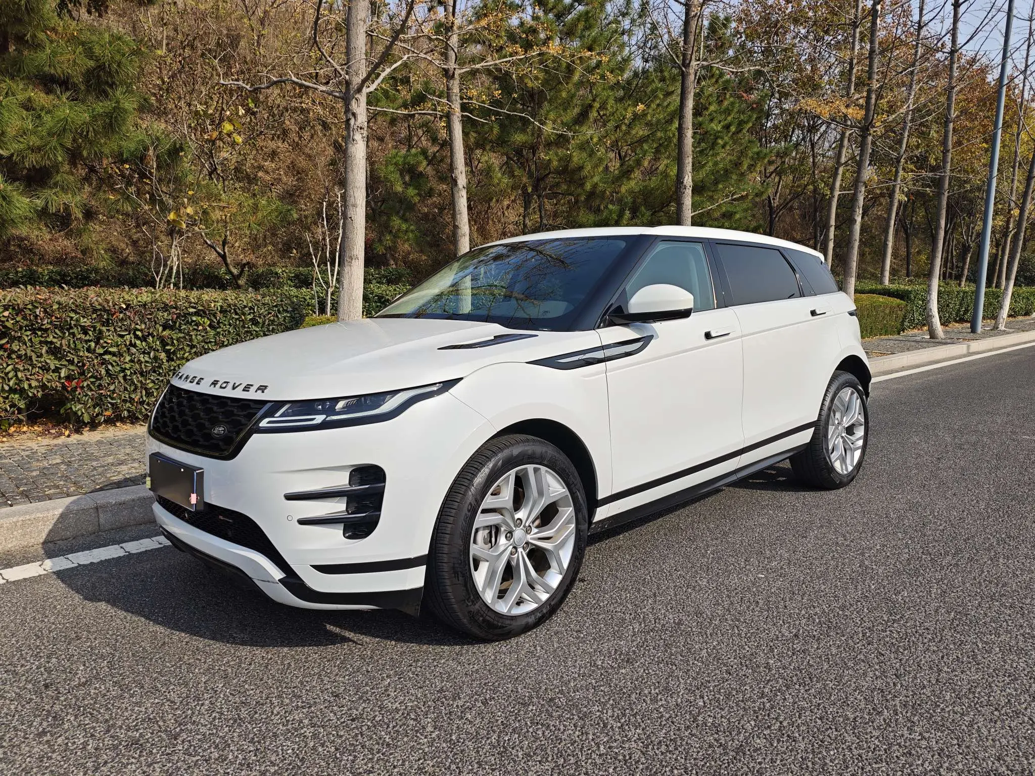 Land Rover Range Rover Evoque  из Китая
