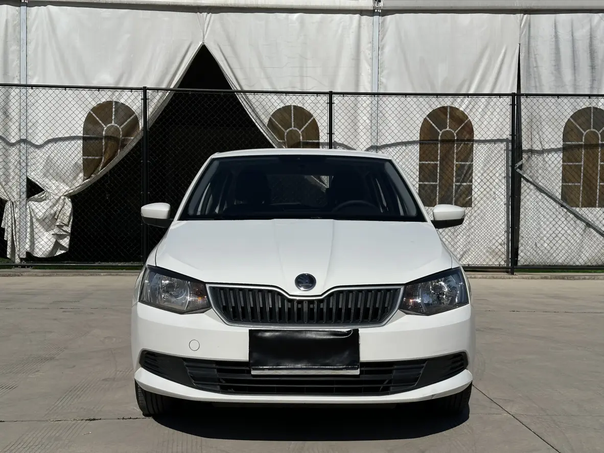 Skoda Jing Rui  из Китая