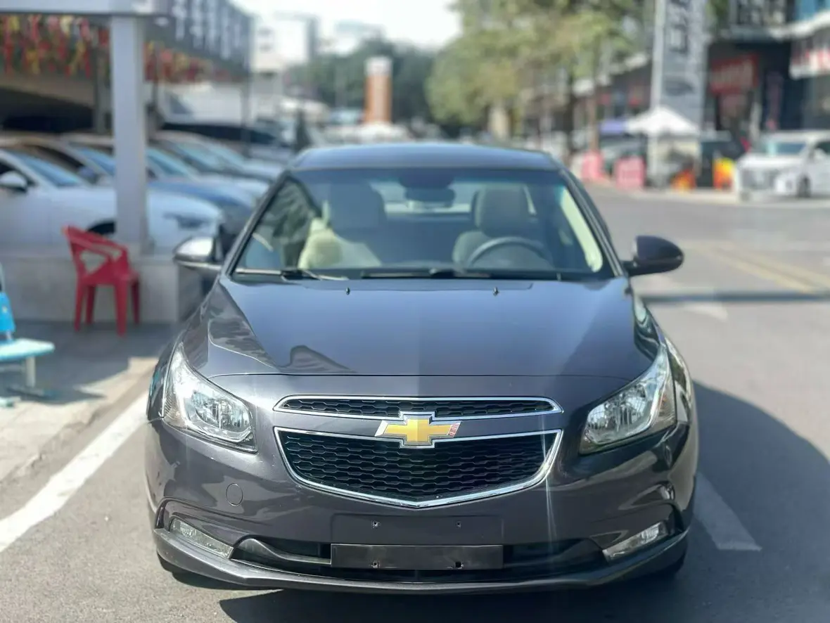 Chevrolet Monza (Cruze)  из Китая