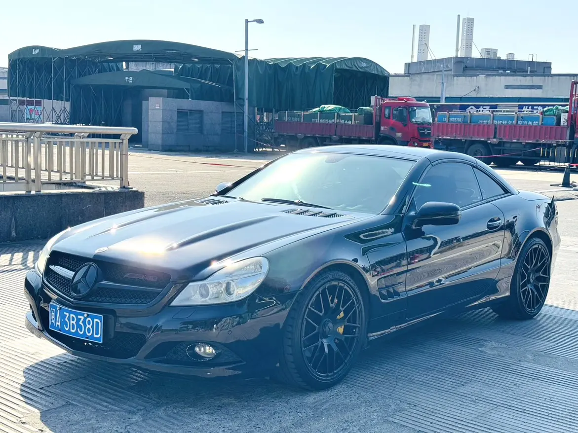 Mercedes-Benz SL Class