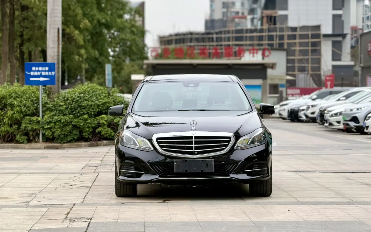 Mercedes-Benz E-Class  из Китая