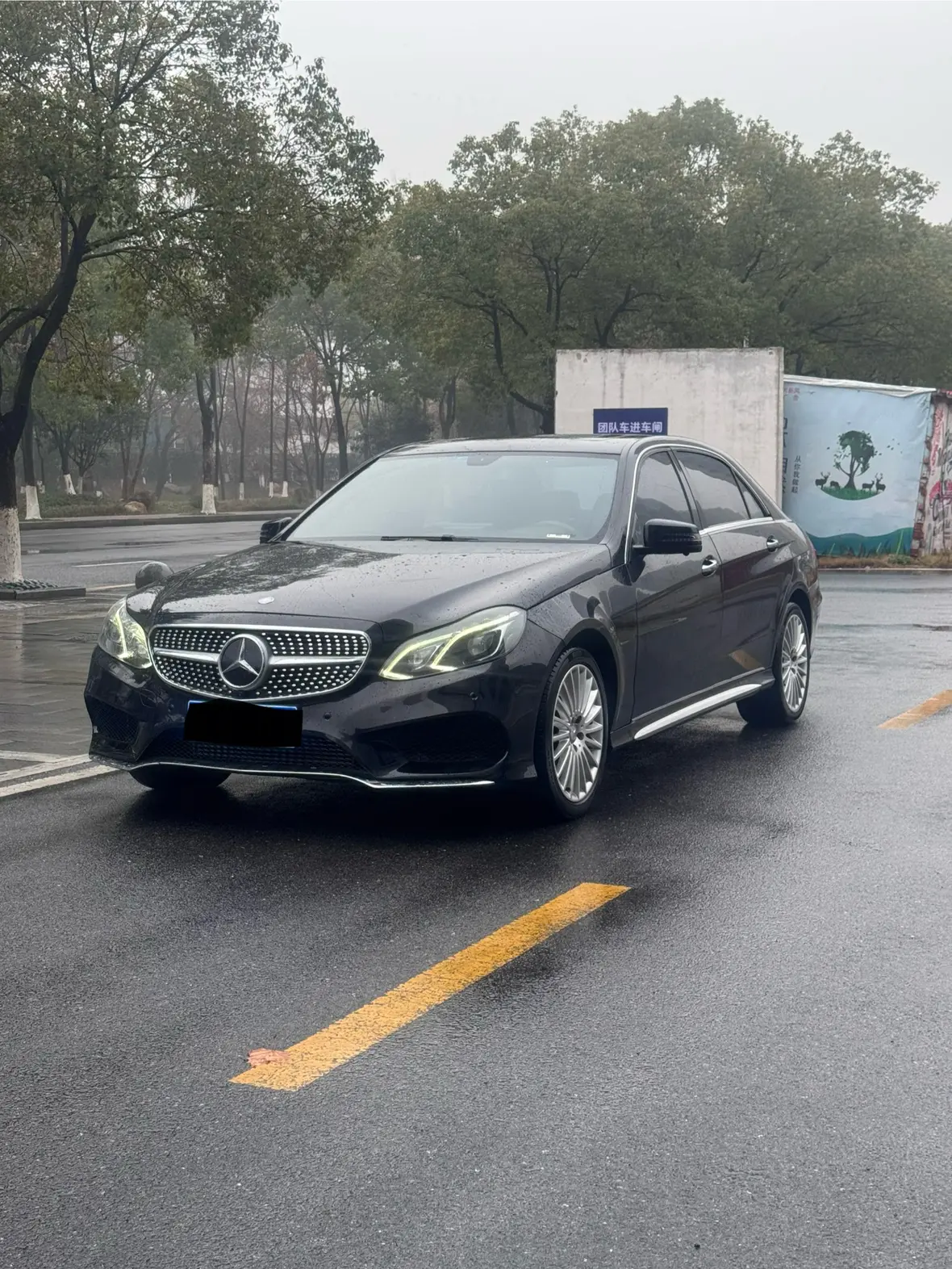 Mercedes-Benz E-Class  из Китая