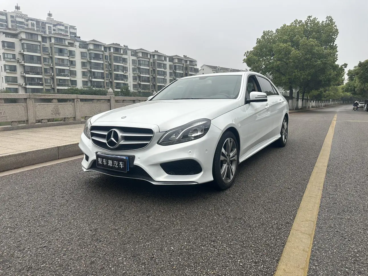 Mercedes-Benz E-Class  из Китая