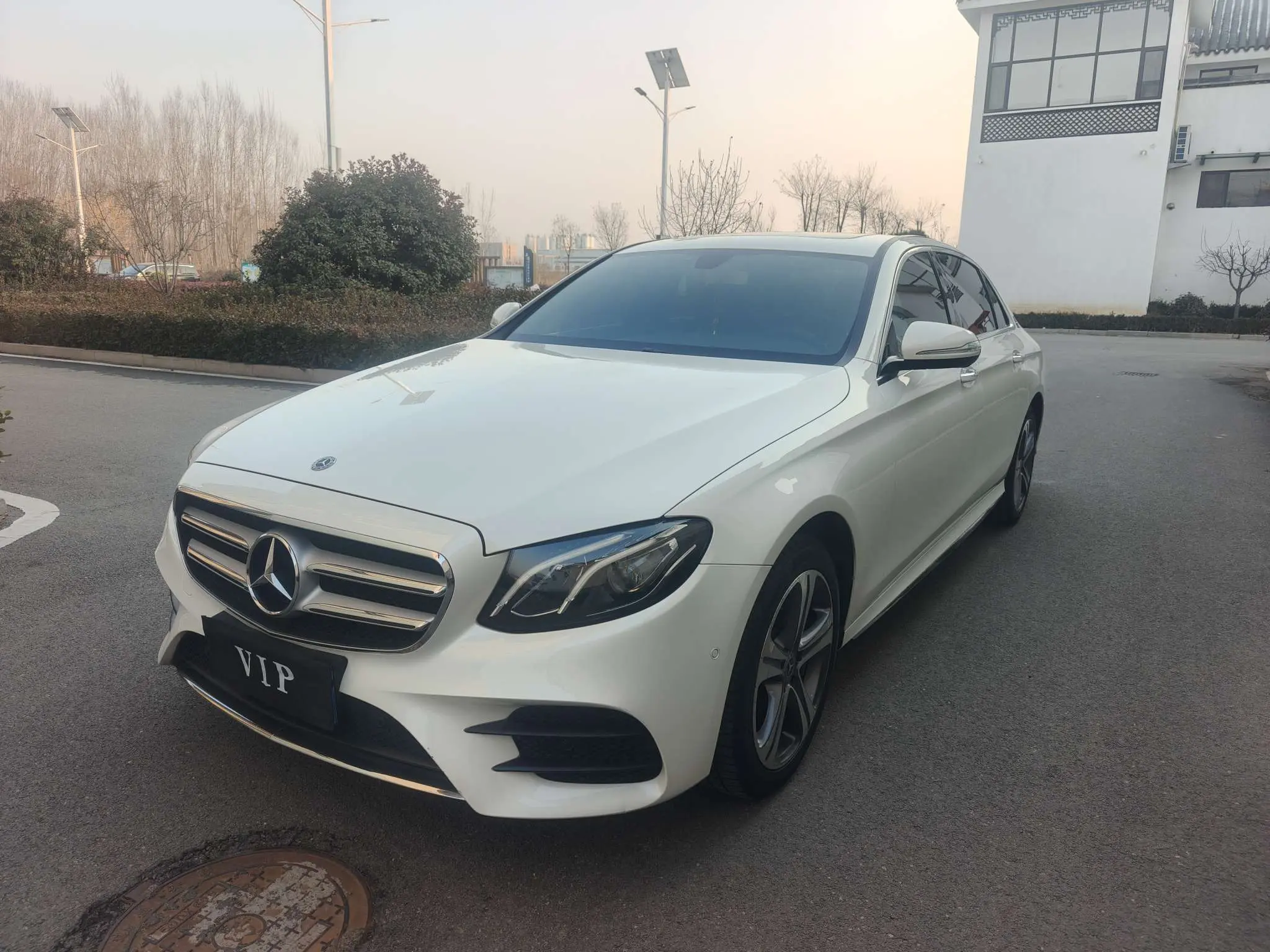 Mercedes-Benz E-Class  из Китая