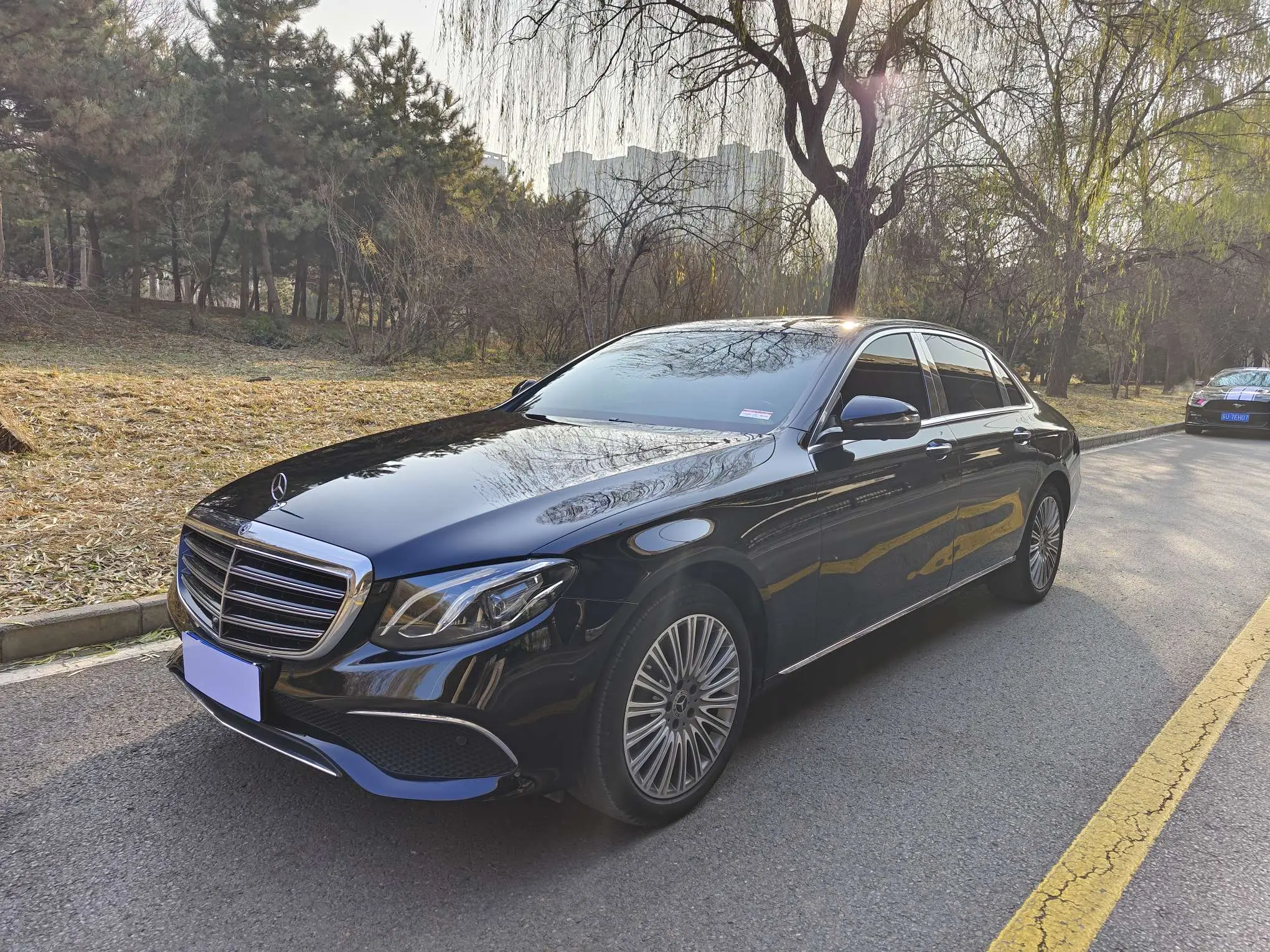 Mercedes-Benz E-Class  из Китая