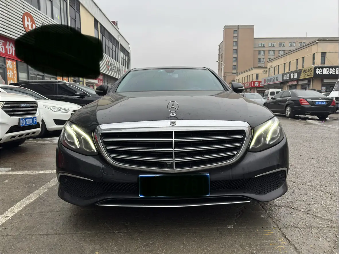 Mercedes-Benz E-Class  из Китая