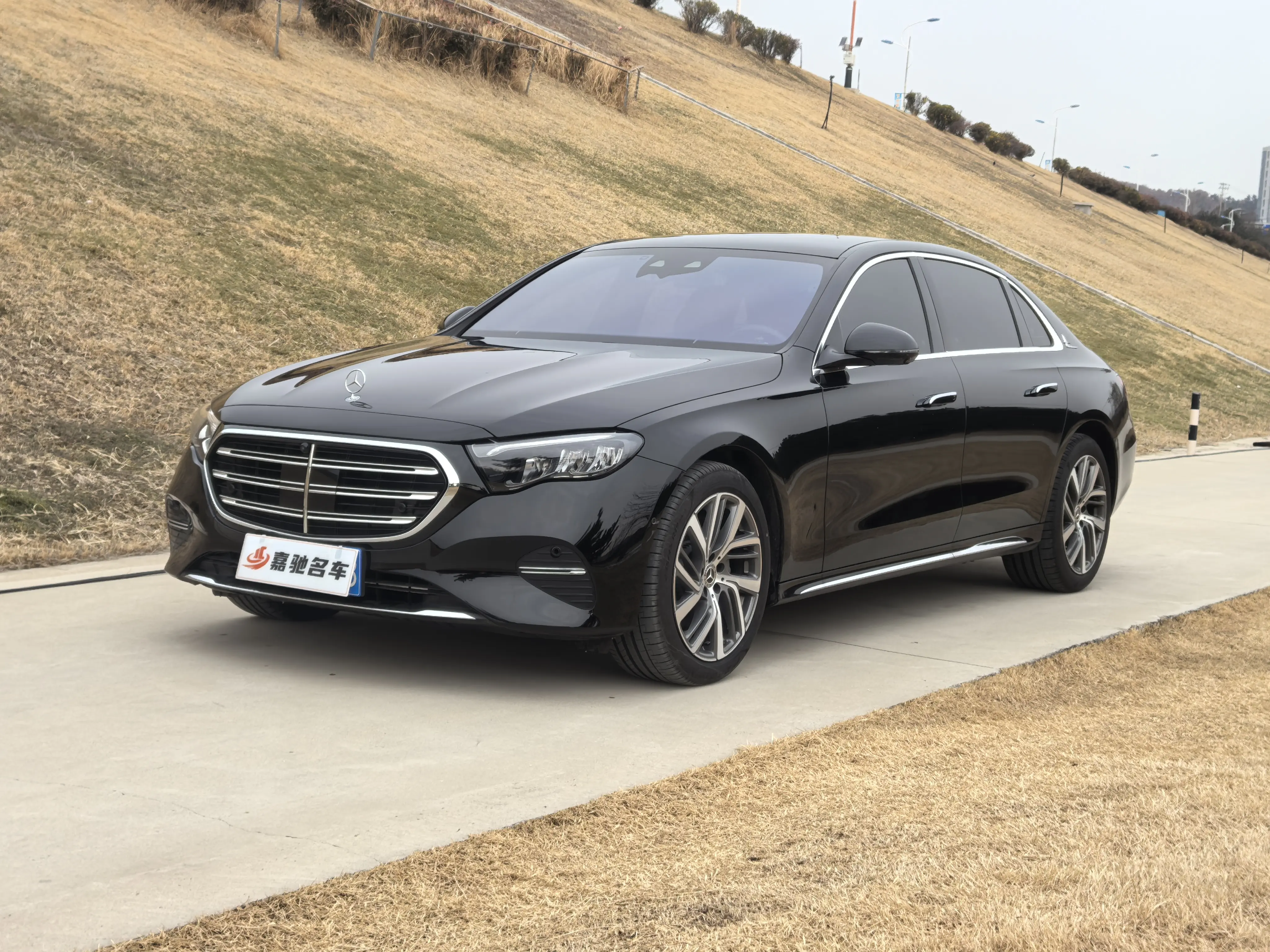 Mercedes-Benz E-Class  из Китая