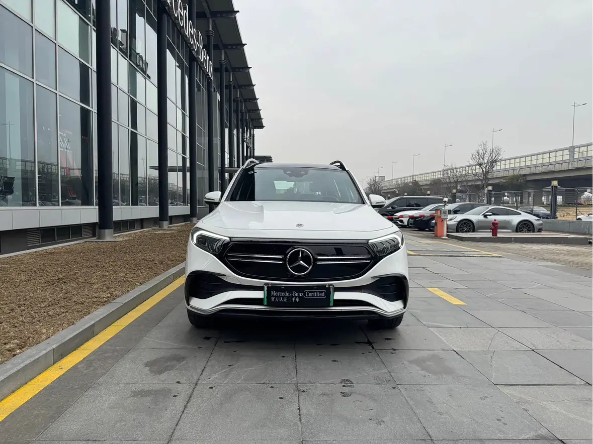 Mercedes-Benz EQB  из Китая