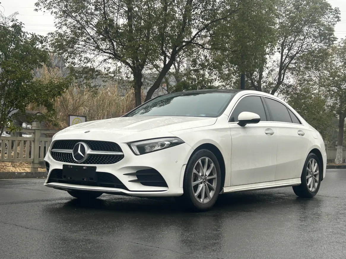 Mercedes-Benz Mercedes Benz A Class  из Китая