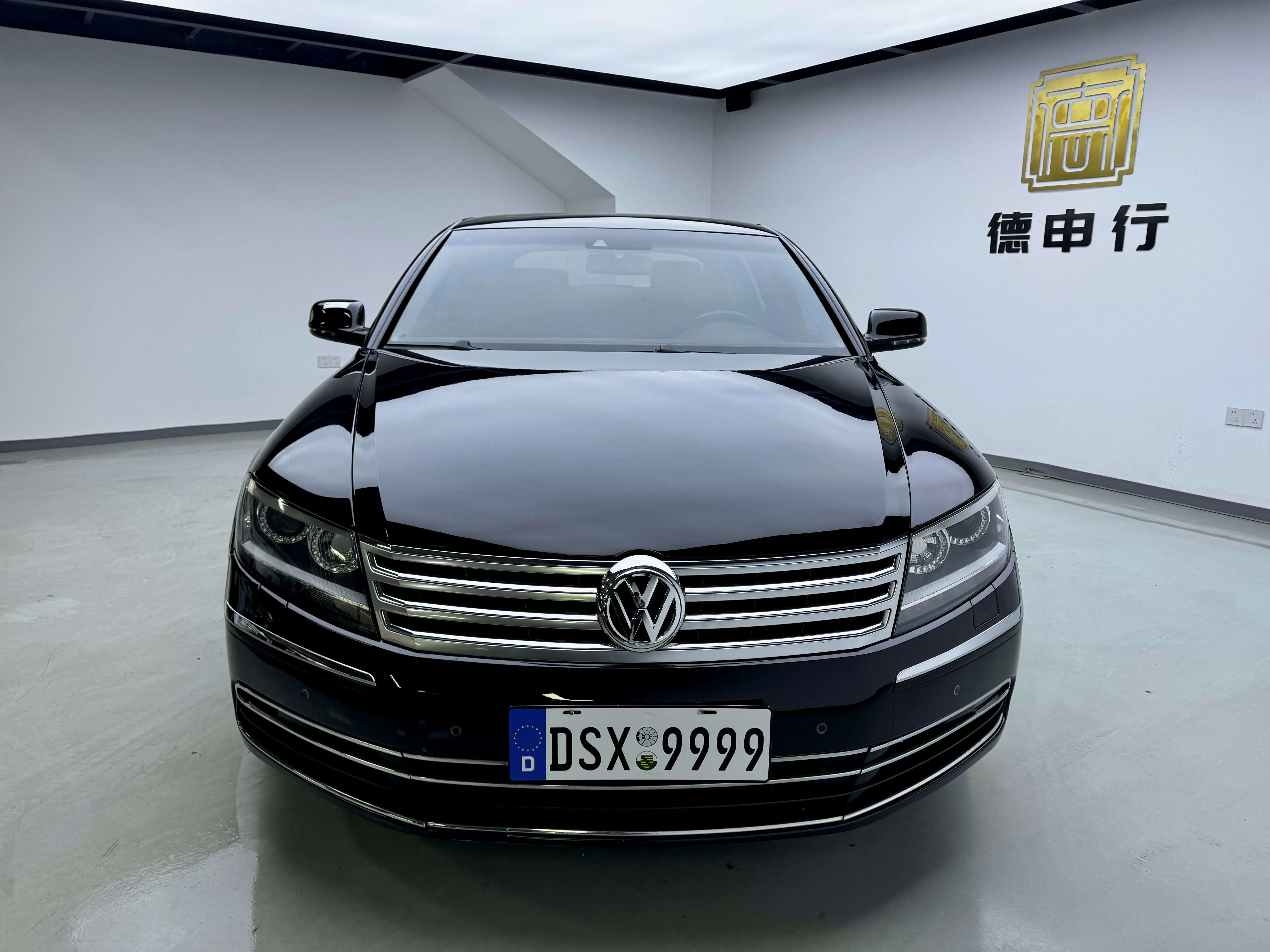 Volkswagen Phaeton  из Китая