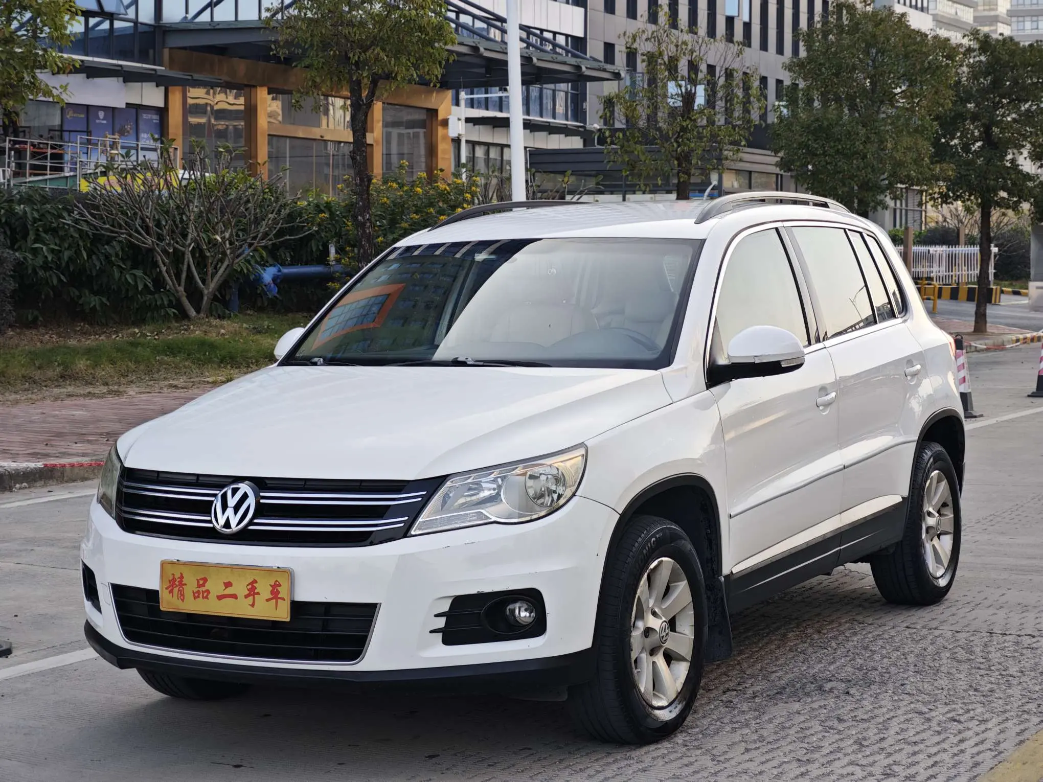 Volkswagen Tiguan  из Китая