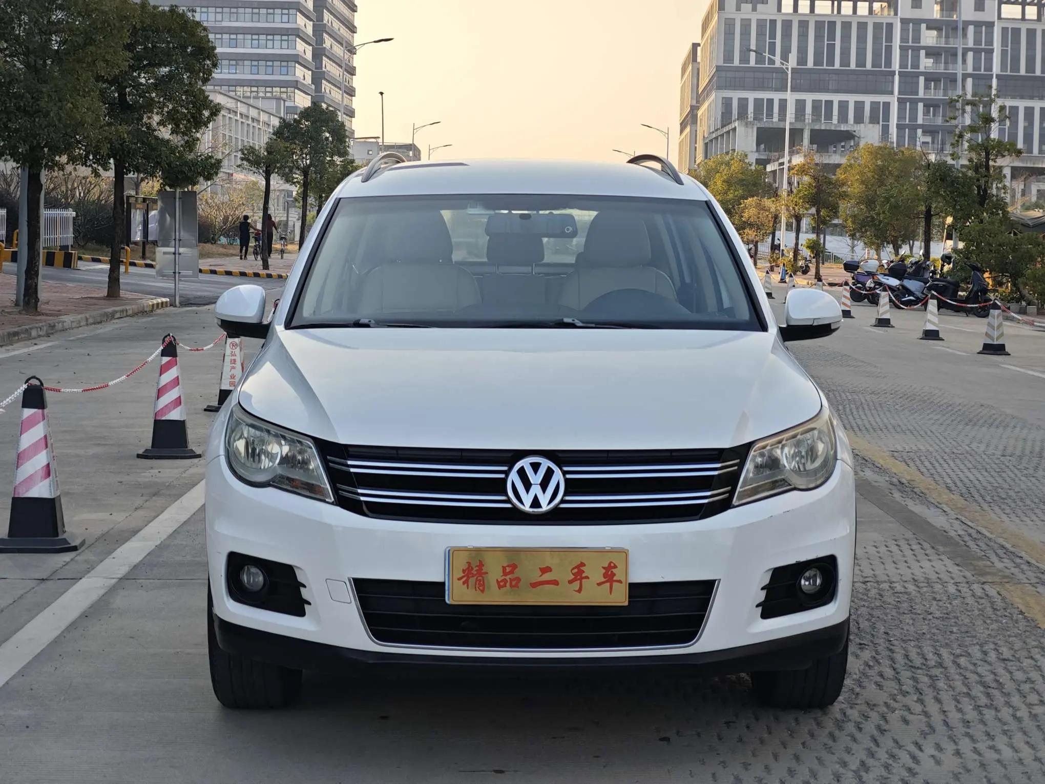 Volkswagen Tiguan  из Китая