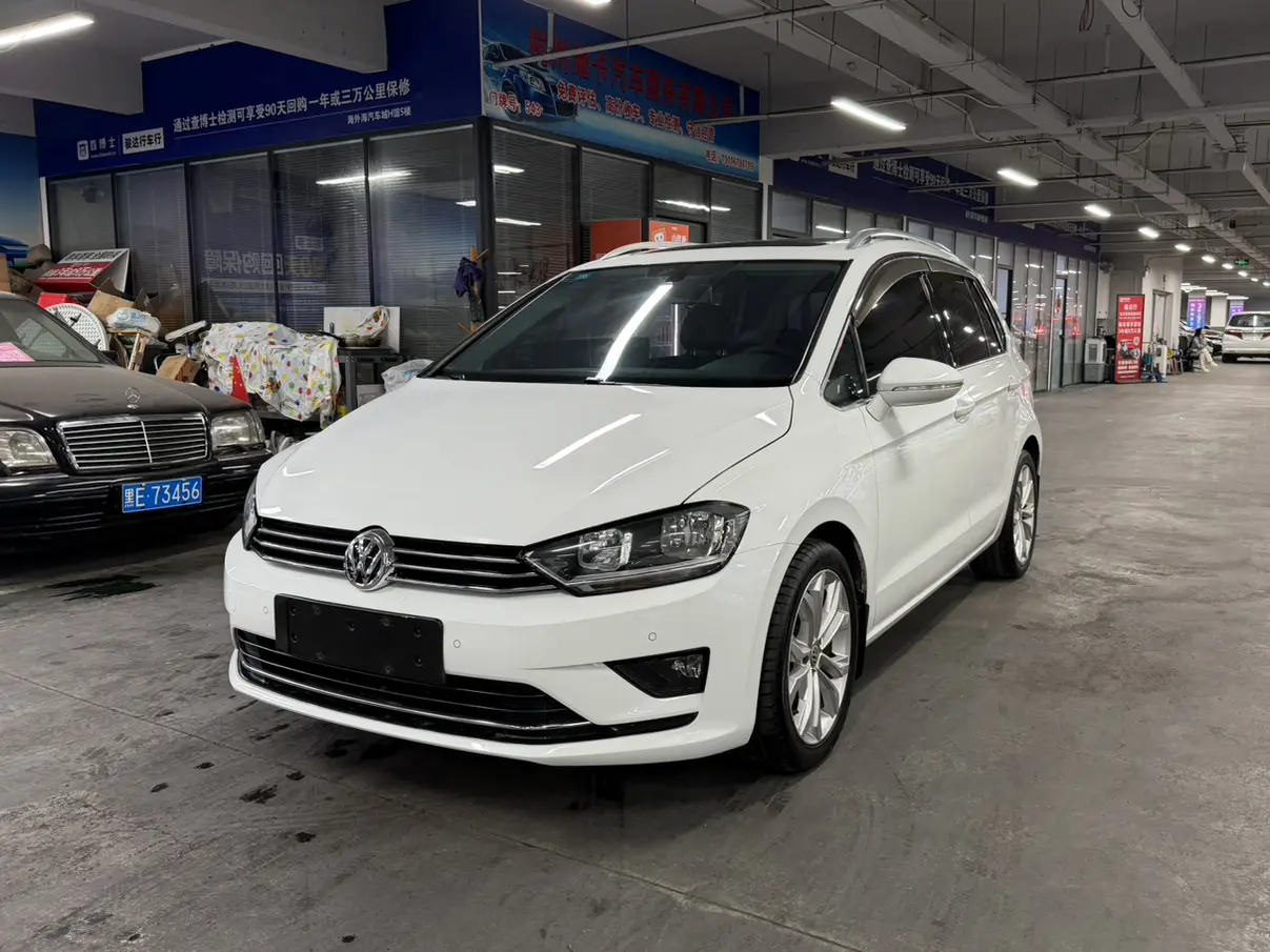 Volkswagen Golf·Jialu  из Китая