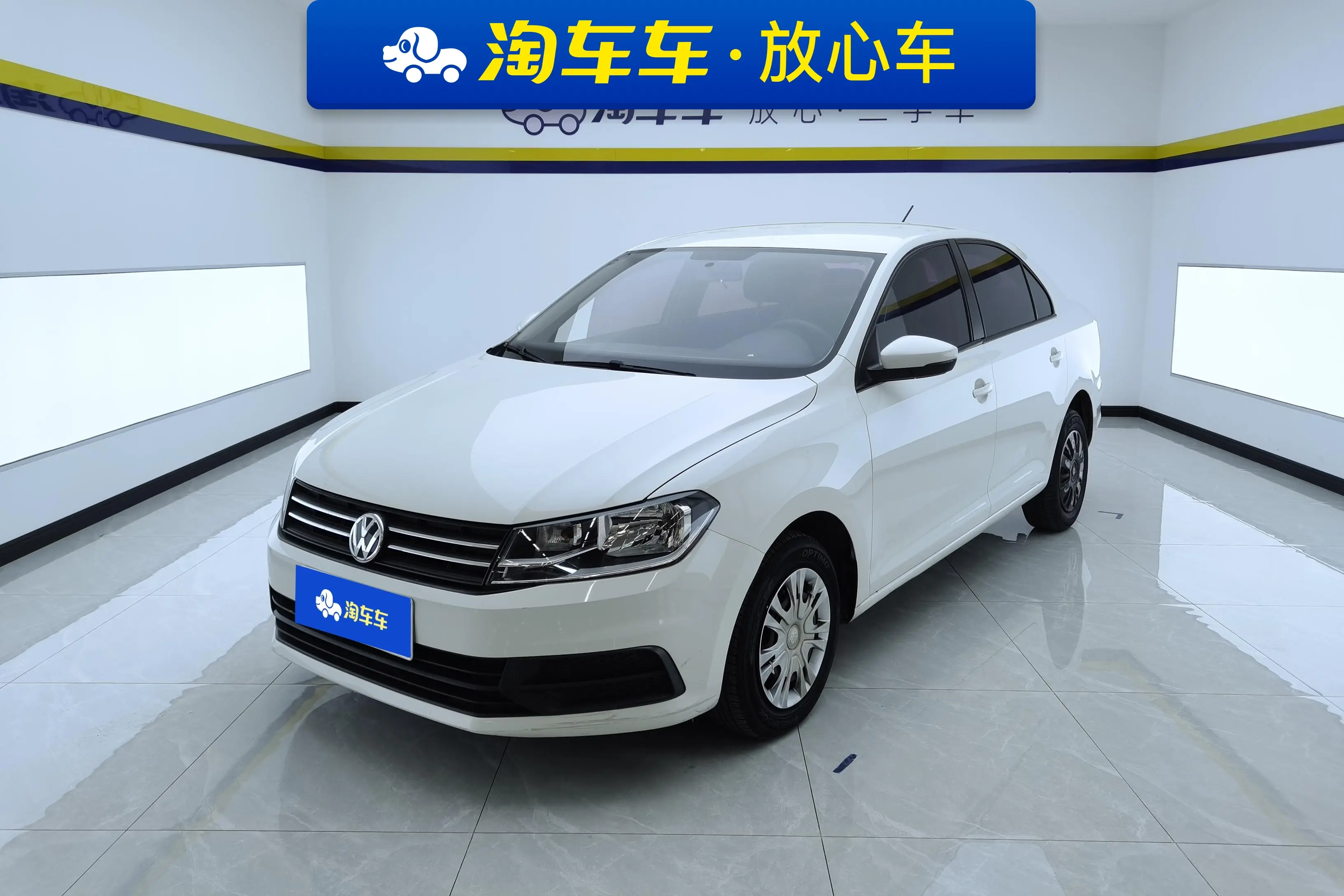 Volkswagen Santana  из Китая