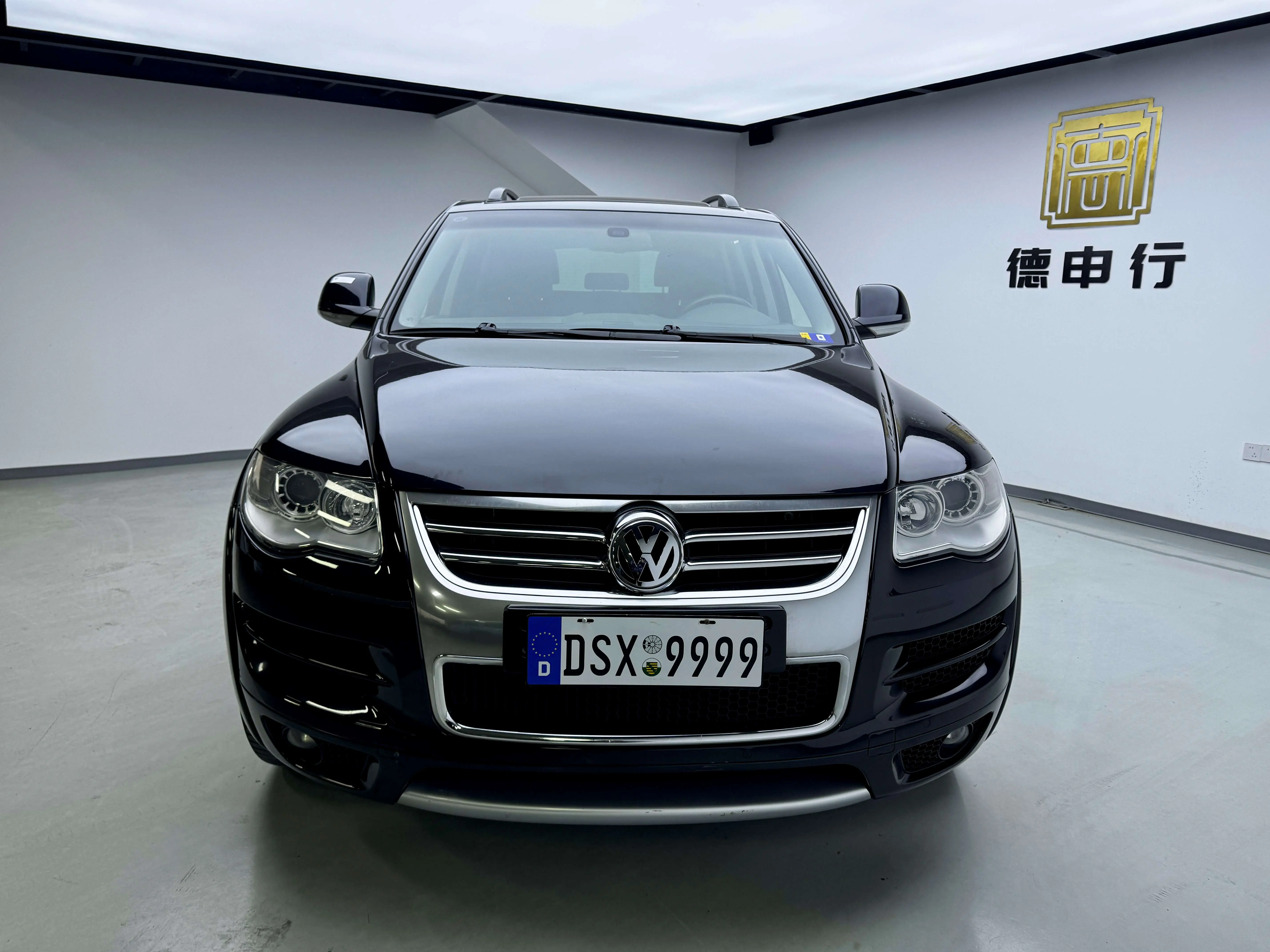 Volkswagen Touareg  из Китая