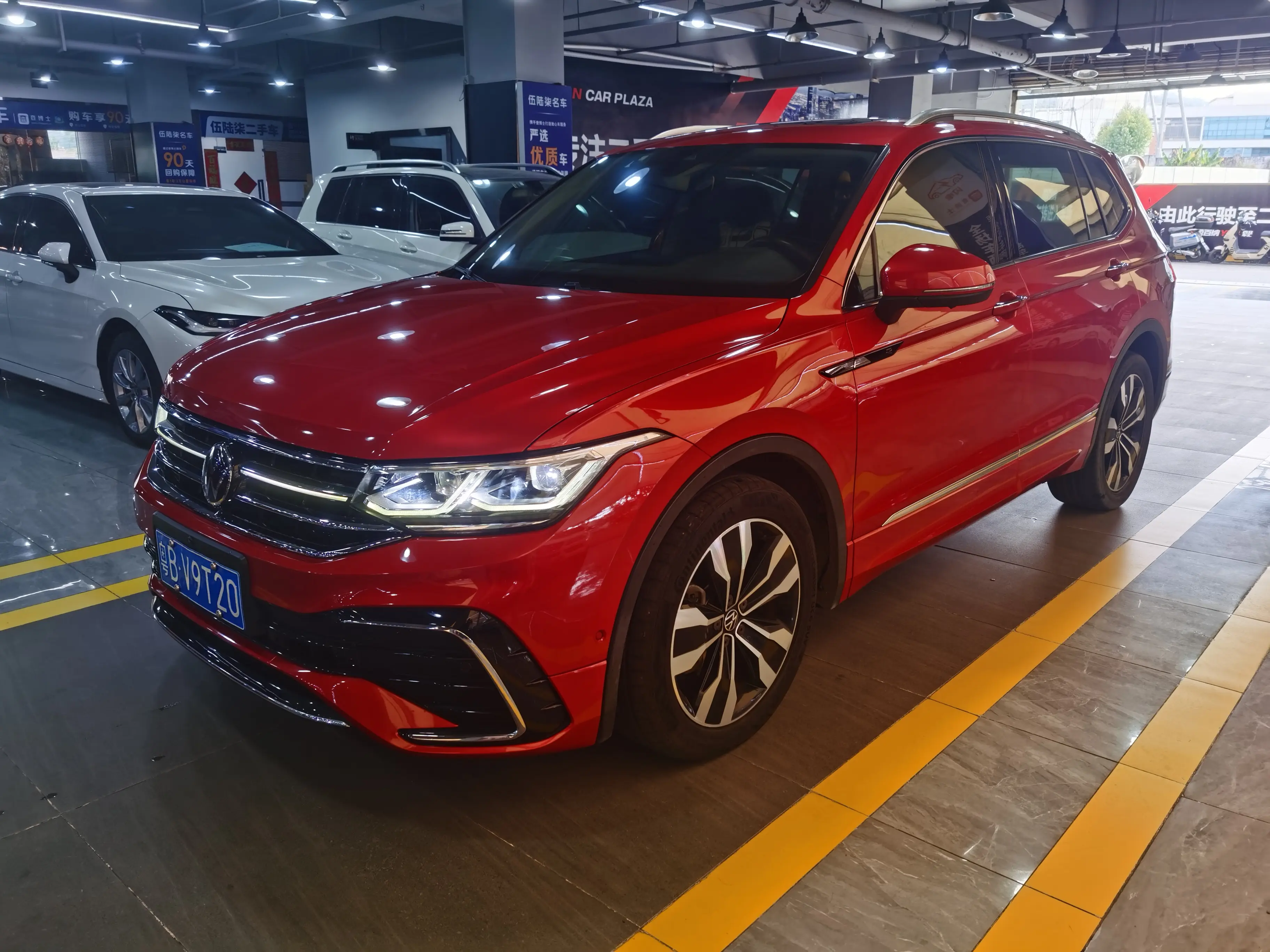 Volkswagen Tiguan L  из Китая