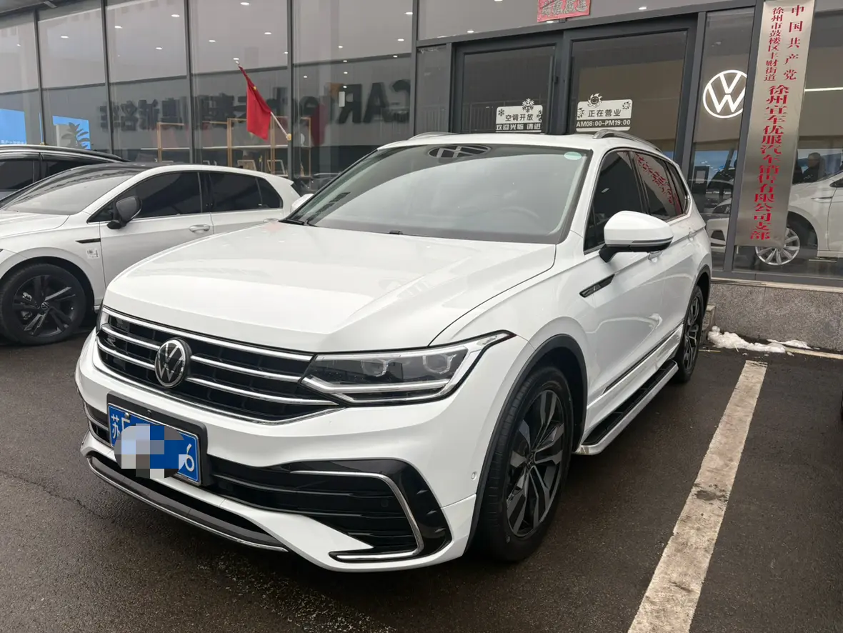 Volkswagen Tiguan L  из Китая