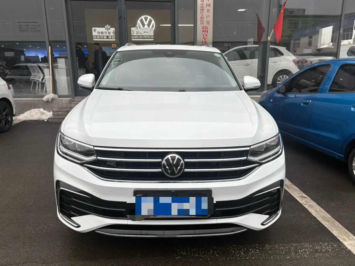 Volkswagen Tiguan L  из Китая