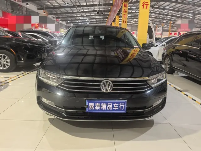 Volkswagen Magotan  из Китая