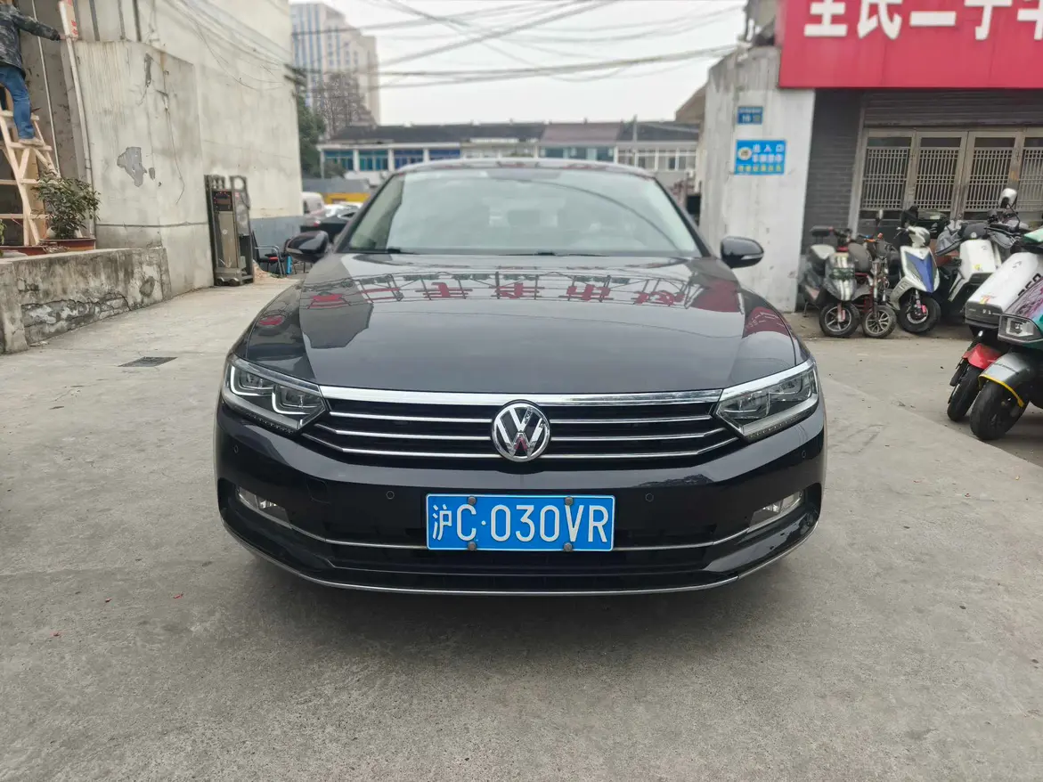 Volkswagen Magotan  из Китая