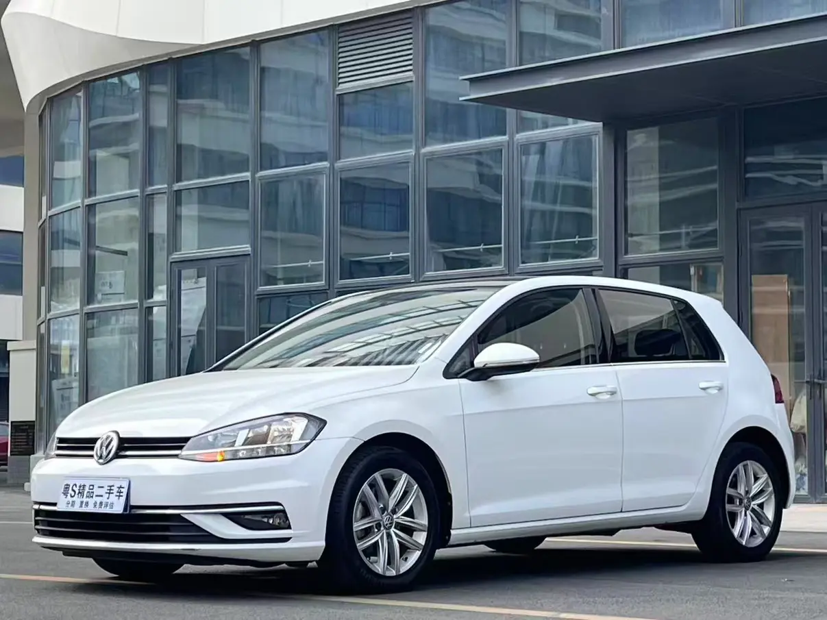 Volkswagen Golf  из Китая