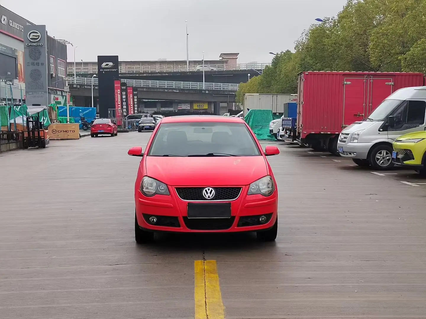 Volkswagen Polo  из Китая