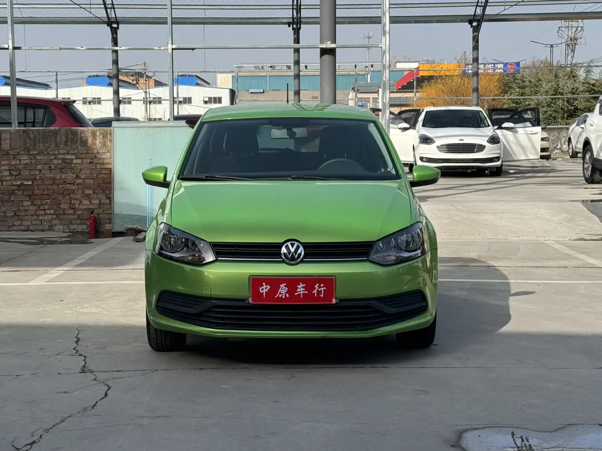 Volkswagen Polo  из Китая