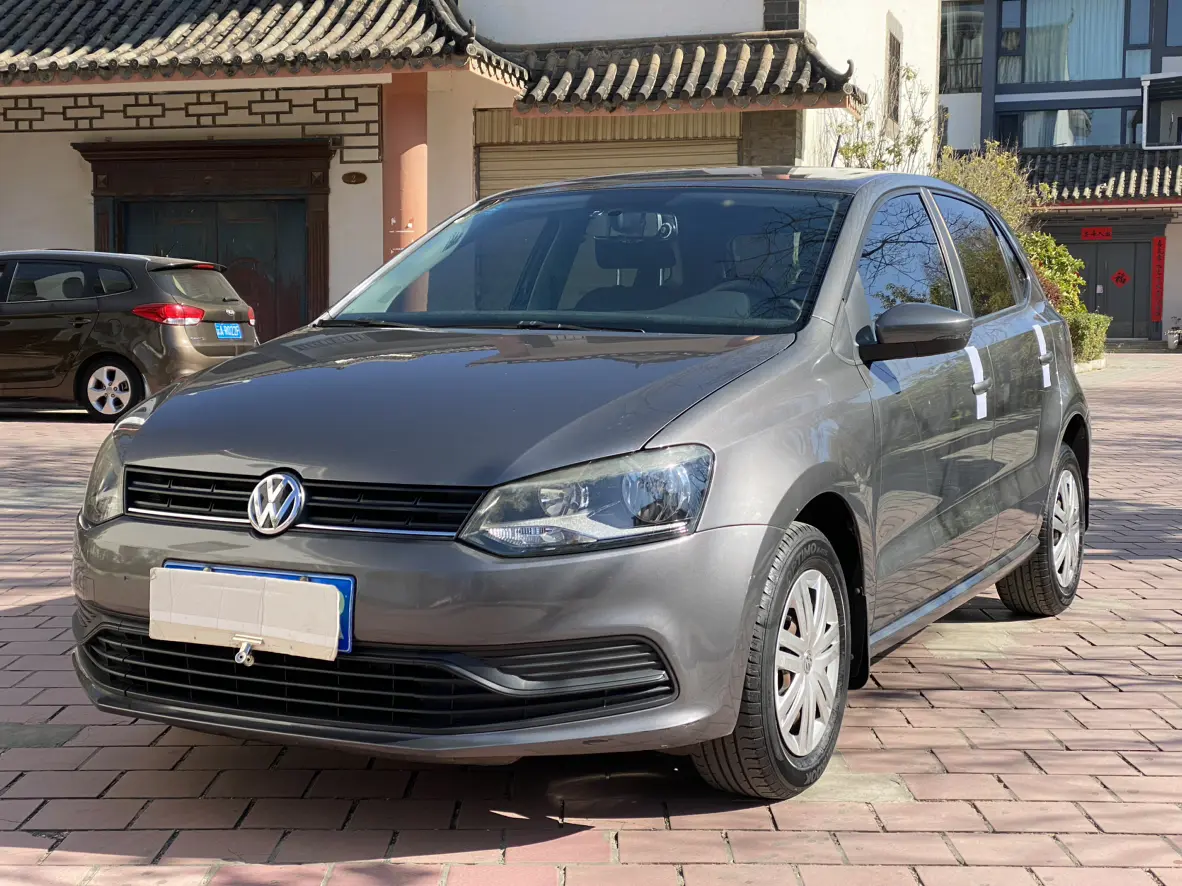 Volkswagen Polo  из Китая