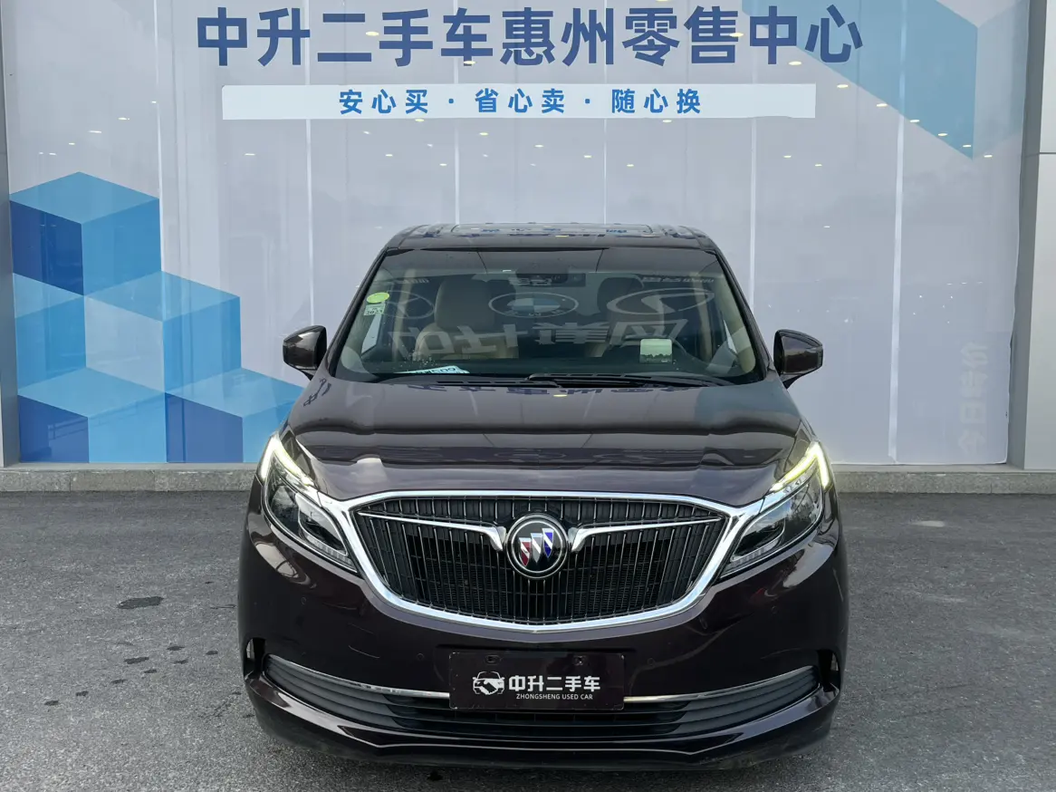Buick GL8  из Китая