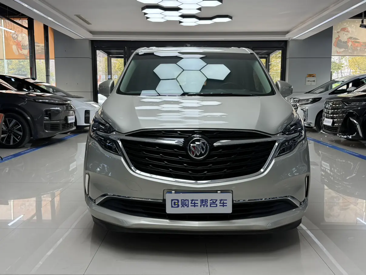 Buick GL8  из Китая