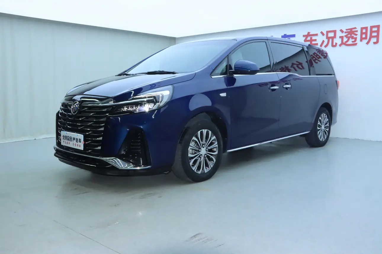 Buick GL8  из Китая