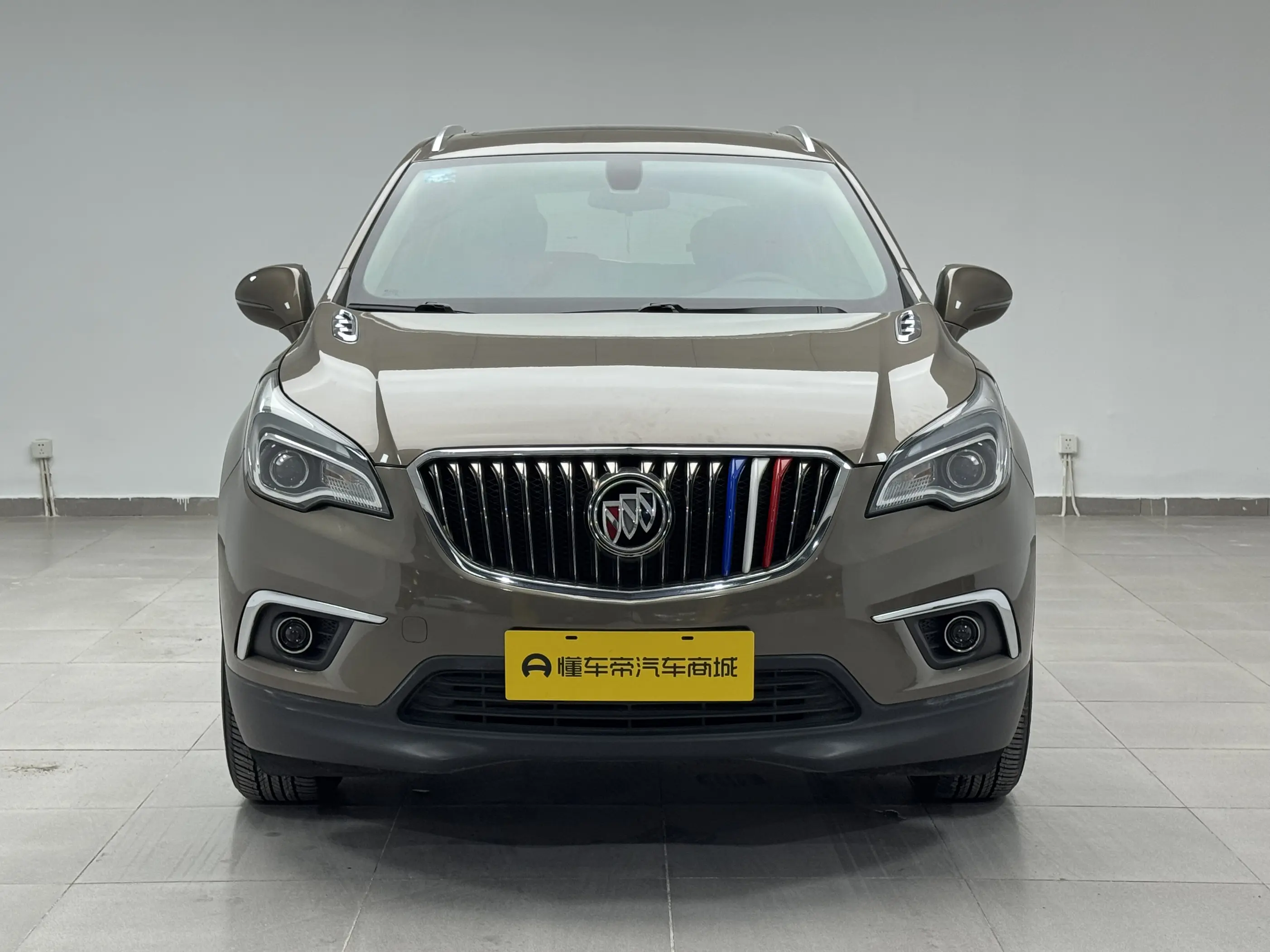 Buick Envision  из Китая