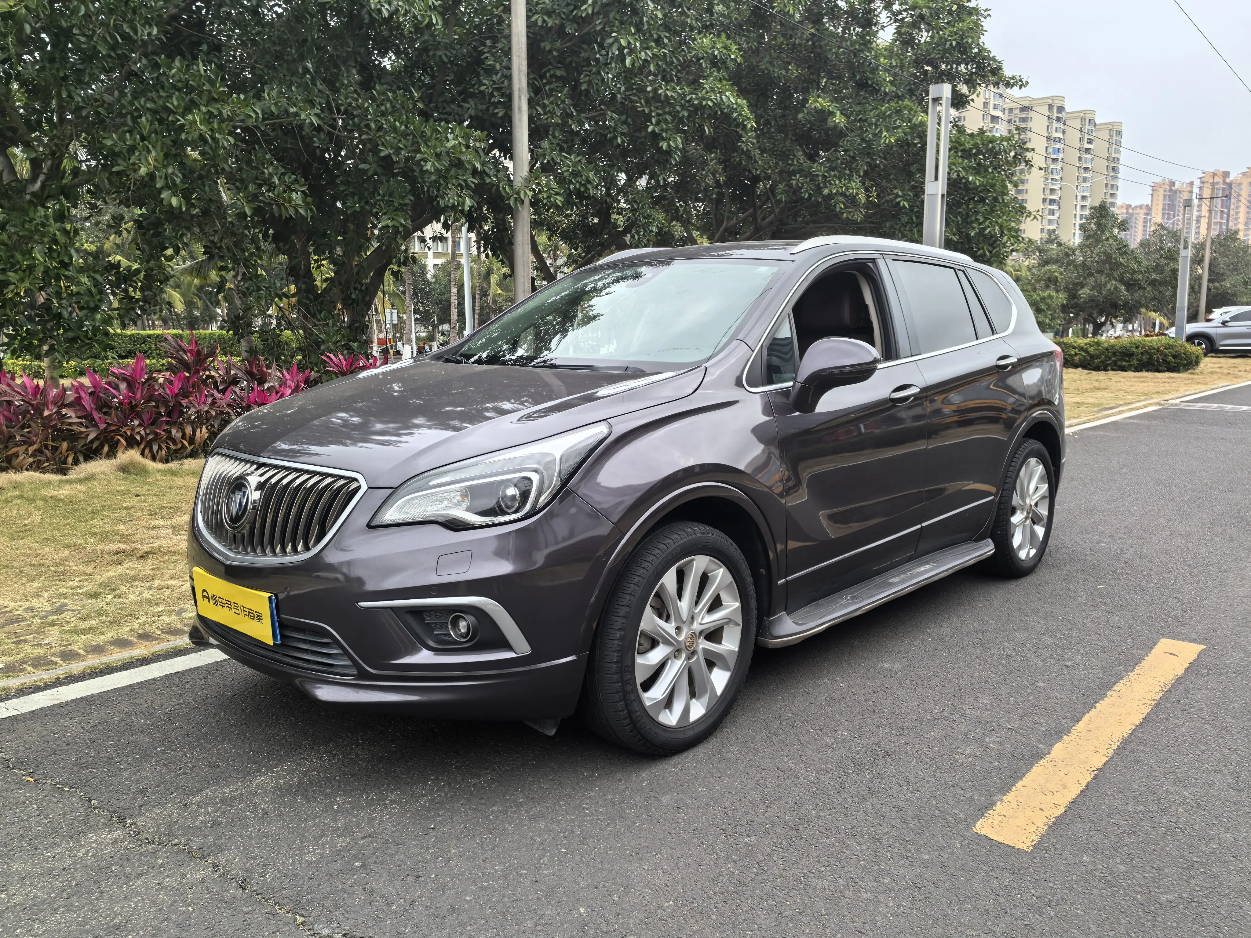 Buick Envision  из Китая