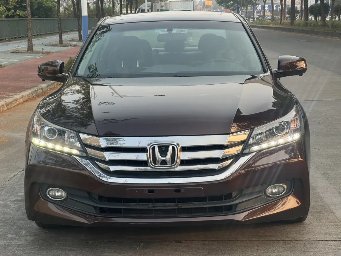 Honda Accord  из Китая