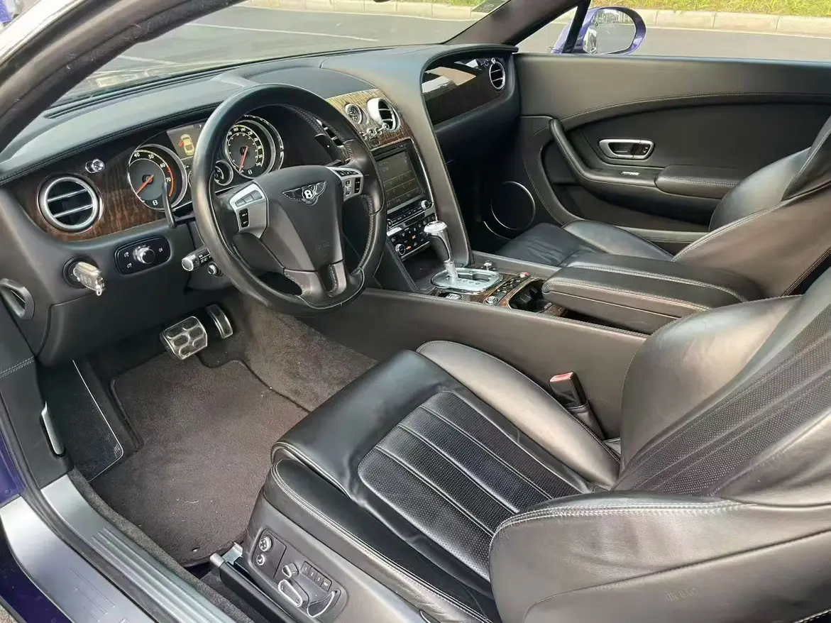 Bentley Continental  из Китая