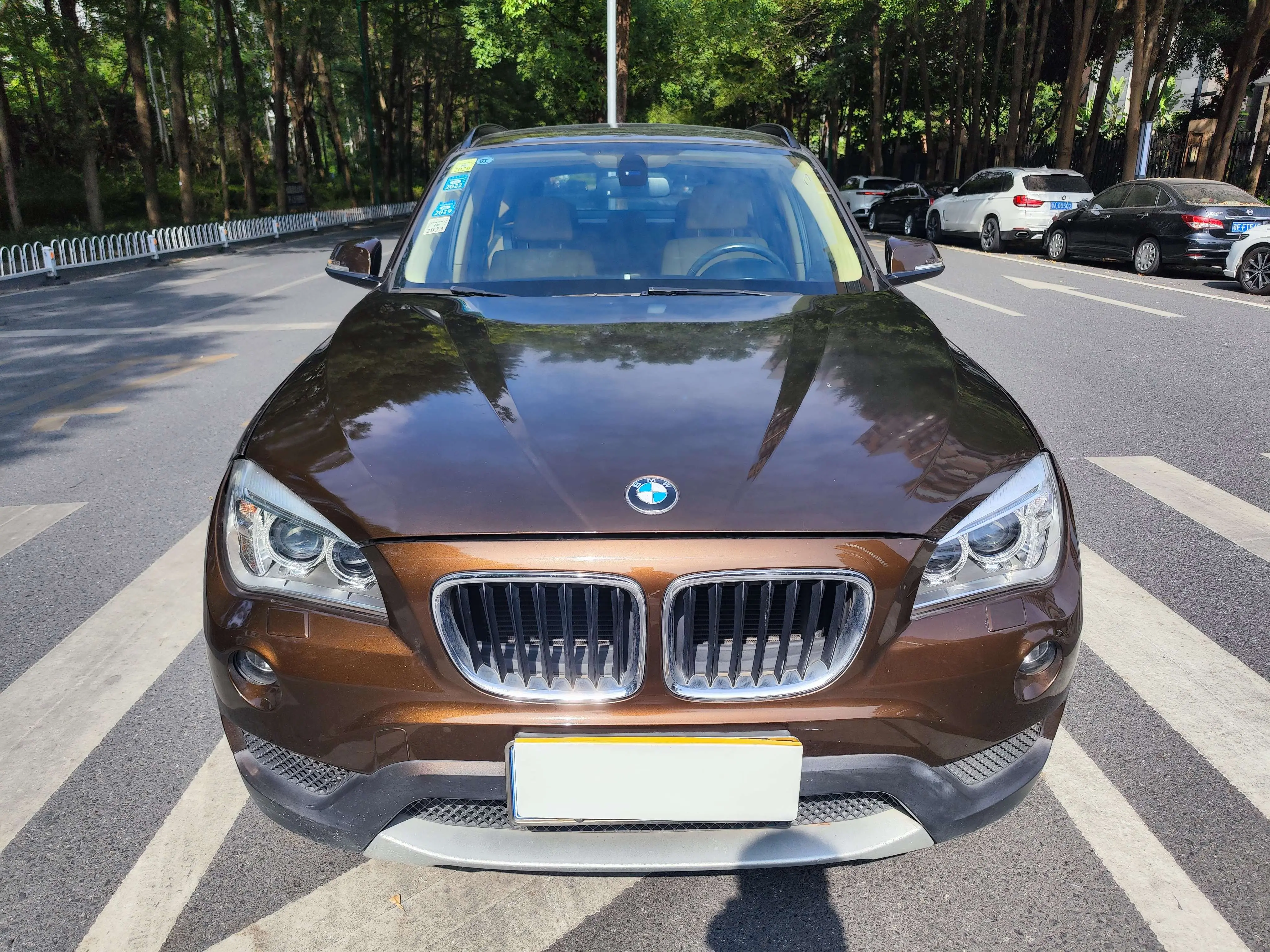 BMW X1  из Китая