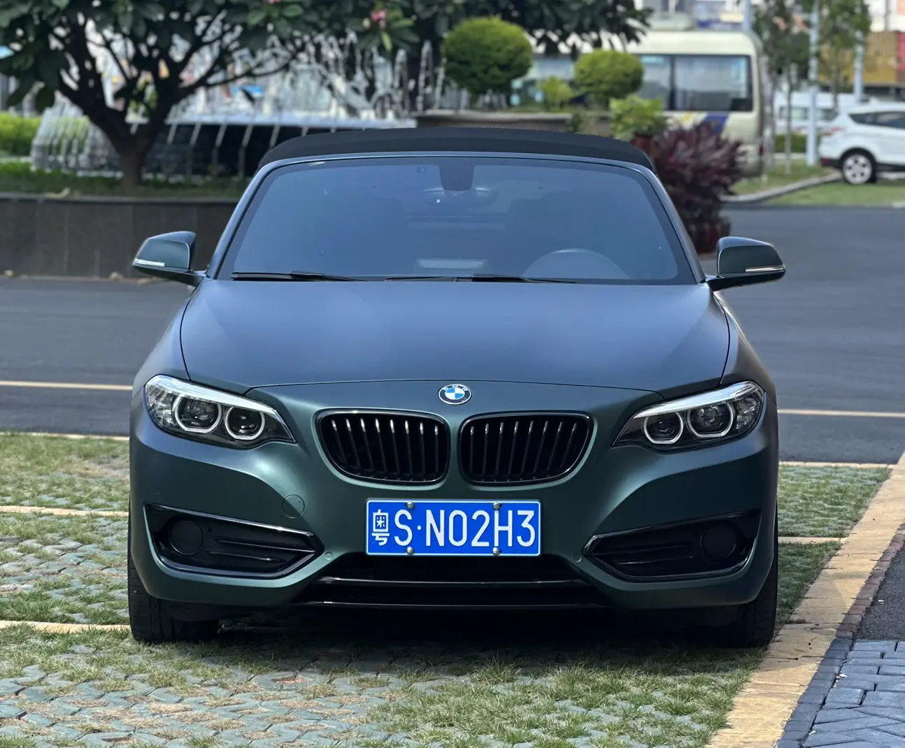 BMW 2 Series  из Китая